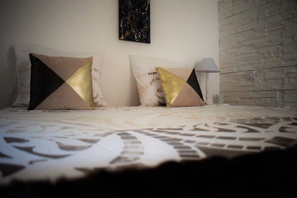 La Magie Des Reves Hotel Монрежо Екстериор снимка