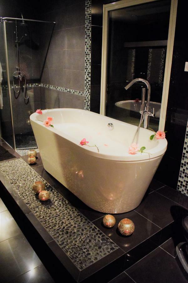 La Magie Des Reves Hotel Монрежо Екстериор снимка