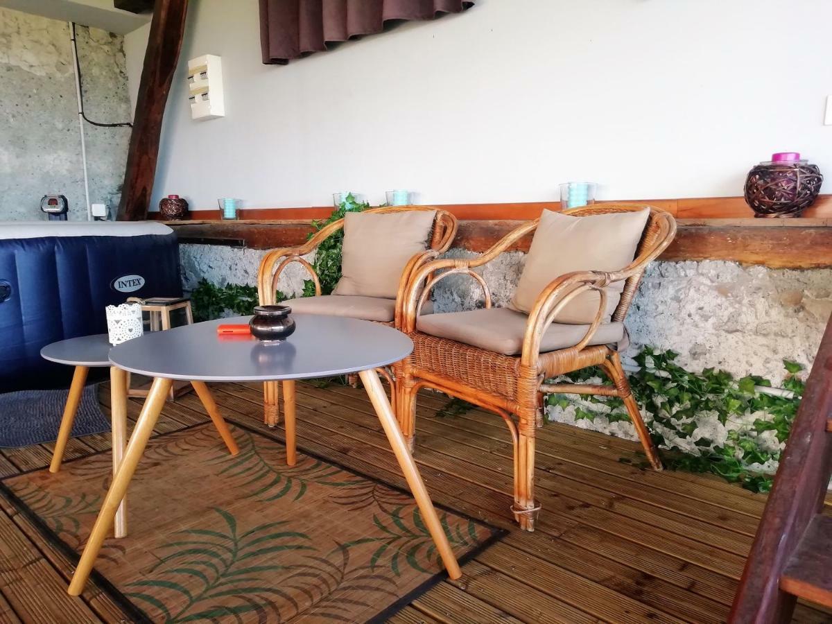 La Magie Des Reves Hotel Монрежо Екстериор снимка