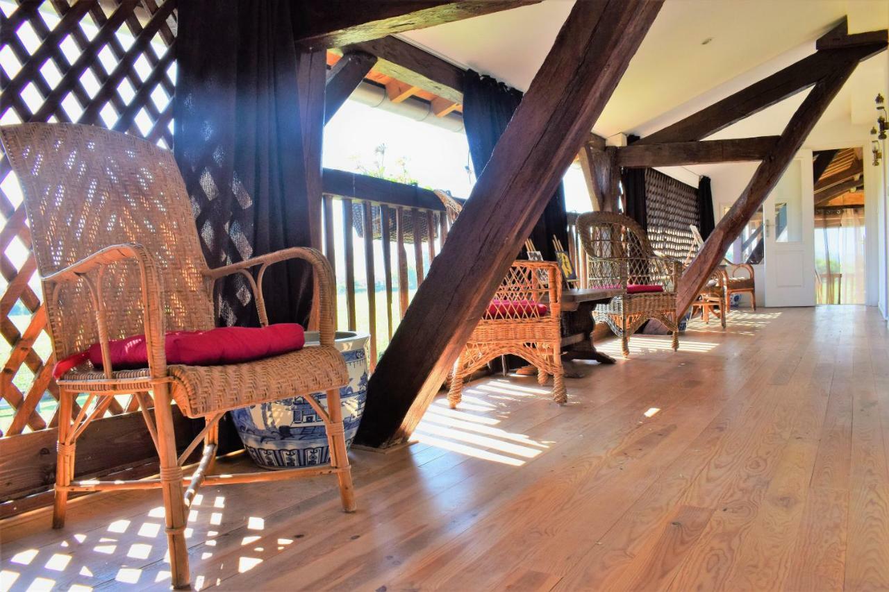 La Magie Des Reves Hotel Монрежо Екстериор снимка